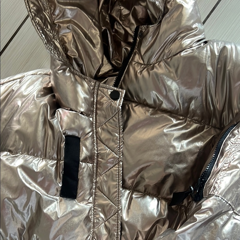 Metallic Puffer Jacket - Picture 5 of 5